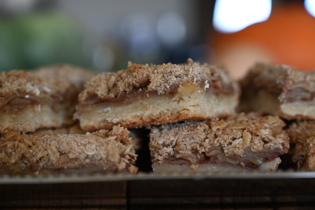 Salted Caramel Apple Pie Bars